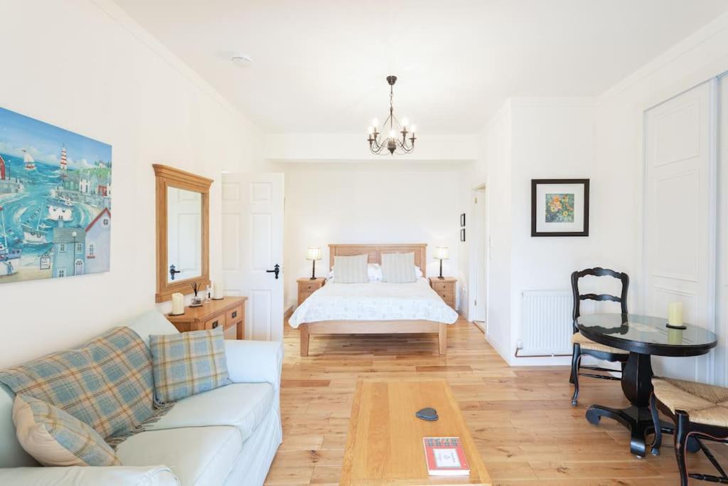 The Stable - Cottage With A Spectacular Lake View Port Of Menteith エクステリア 写真