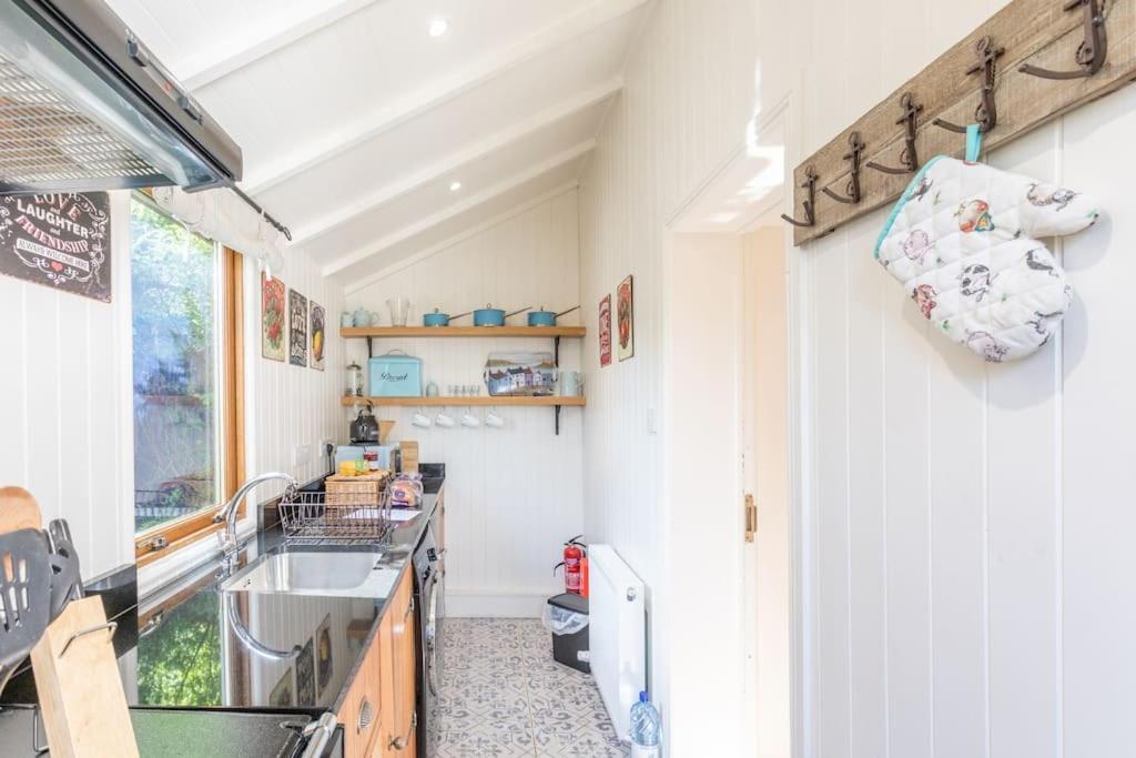 The Stable - Cottage With A Spectacular Lake View Port Of Menteith エクステリア 写真